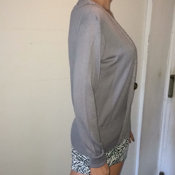 Club Monaco sweater 🥰HP🥰 - Picture 3 of 8